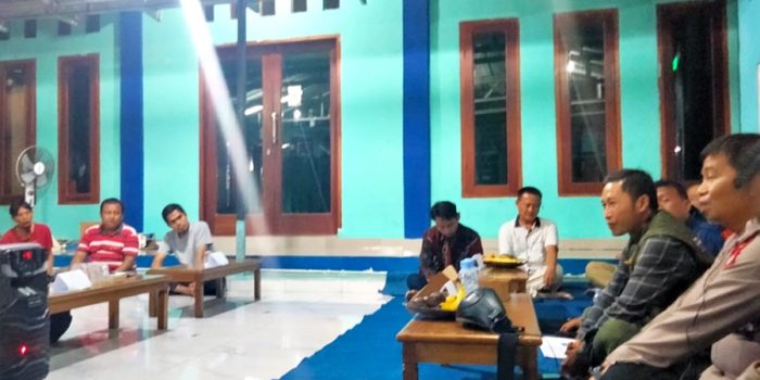 Kapolsek Setu Gelar Sambang Silaturahmi dan Ngobrol Bareng di Desa Burangkeng