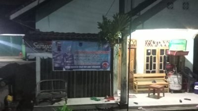 Kades Pajang Baliho Mantan Bupati Lahat, Pegiat Demokrasi : Laporkan ke Bawaslu Jika Terbukti Ikut Berkampanye