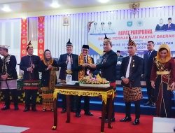 Ketua DPRD Pimpin Rapat Paripurna HUT OKU Selatan Ke-20