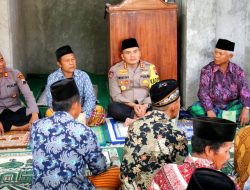 Kapolresta Magelang Sampaikan Pesan Kamtibmas dan Bantu Semen untuk Masjid