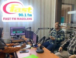 Polresta Magelang Sampaikan Penyuluhan Melalui Siaran Radio