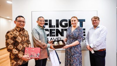 Menparekraf Ajak Flight Centre Australia Buat Paket Perjalanan ke 5 DPSP