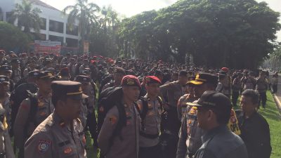 Kapolres Metro Bekasi, Pimpin Apel Pergeseran Pasukan Petugas Pengamanan TPS