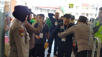 Ratusan Personil Polres OKU Selatan Kawal Jalannya Pleno Terbuka KPU