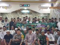 Polres Metro Bekasi, Sampaikan Himbauan Kamtibmas saat Taraweh Keliling bersama Masyarakat