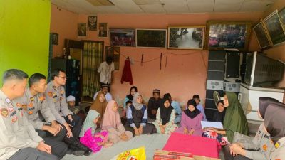Semangat Berbagi di Bulan Ramadhan, Biro SDM Polda Sumsel Kunjungi Panti Asuhan dan Bagi Takjil 