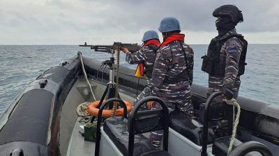 Perkuat Naluri Tempur, TNI AL Gelar Latihan Tembak di Perairan Pulau Petong