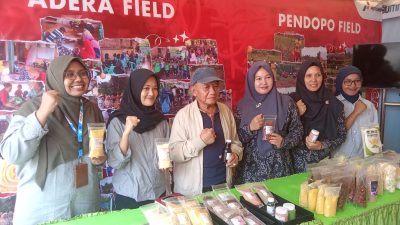 Peringati HUT PALI Ke-11,Wabup Drs. Soemerjono Kunjungi Stand Pameran Pembangunan