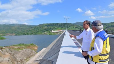 Presiden Jokowi Resmikan Bendungan Pamukkulu Berkapasitas 82 Juta Meter Kubik