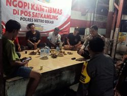 Sambangi Pos Satkamlimg, Kapolsek Cikarang Selatan Gelar “Ngopi Kamtibmas” Bersama Masyarakat