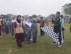 Hadiri gerak jalan tingkat Kecamatan, Kapolsek Cikarang Selatan berikan pesan kepada Generasi Muda