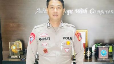 Sigap Menolong Ibu Hendak Melahirkan di Jalan, Personel PJR Polda Sumsel Tuai Pujian