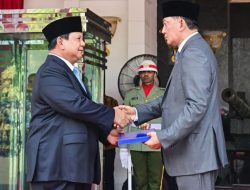 Menhan Baru Sjafrie Sjamsoeddin Terima Tugas dari Presiden Prabowo di Kemhan