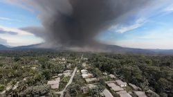 Gunung Api Lewotobi Laki-Laki kembali Erupsi Hebat, BNPB Perluas Zona Bahaya