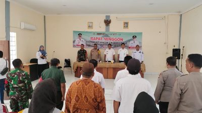 Hadiri Rapat Minggon, Kapolsek Cikarang Timur sampaikan Pesan Kamtibmas kepada Masyarakat