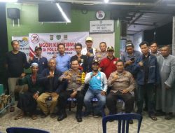 Kunjungi Poskamling, Kapolsek Babelan gelar ‘Ngopi Kamtibmas’ Jalin sinergi jaga kemananan Wilayah bersama Masyarakat